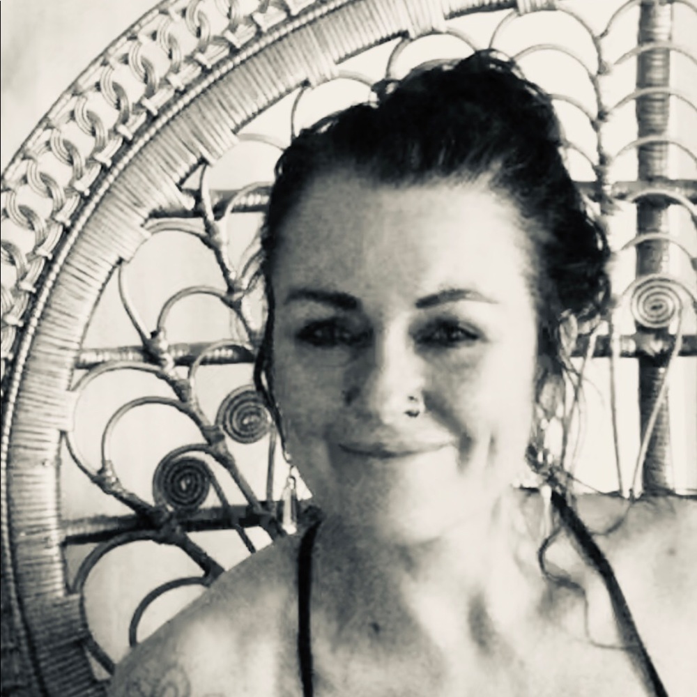 Meet your Posher, Kelly